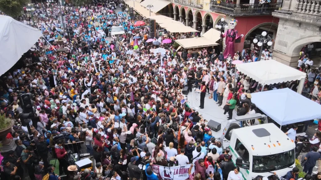 Gaby “La Bonita” Sánchez reune a más de 40 mil asistentes en su registro