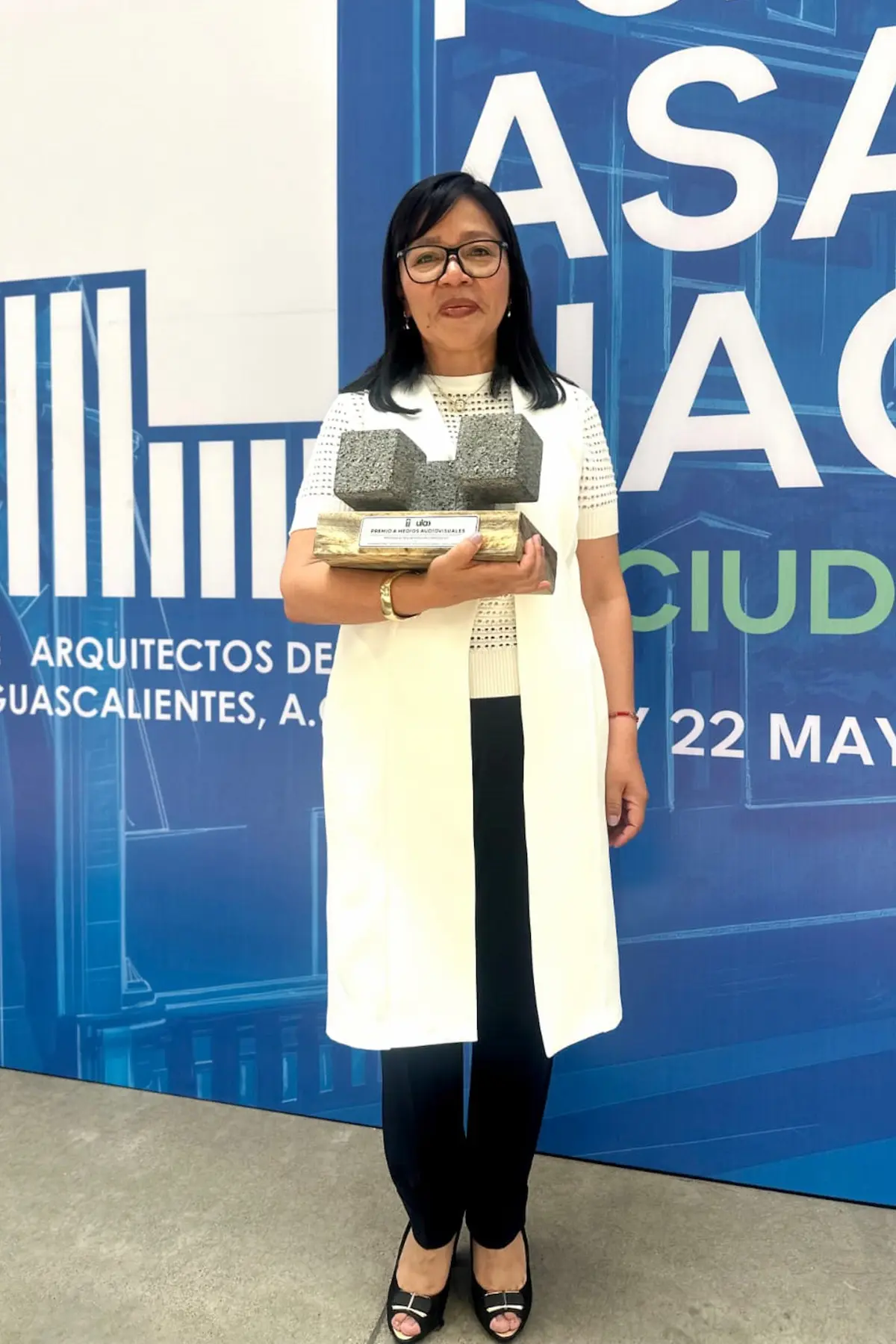Gana estudiante BUAP dos Premios “Cubos de Oro” de la Unión Internacional de Arquitectos