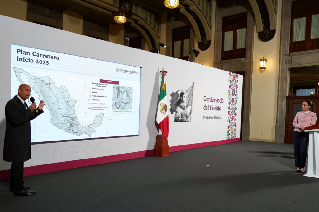 PRESIDENTA CLAUDIA SHEINBAUM ANUNCIA PLAN CARRETERO 2025 CON UNA INVERSIÓN DE 35 MIL MDP PARA CONECTAR A COMUNIDADES
