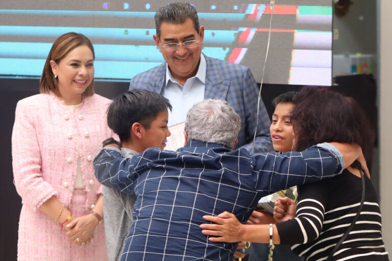Garantiza SEDIF derecho a vivir en familia mediante procesos adoptivos