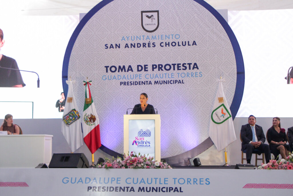 Destaca Guadalupe Cuautle cinco ejes de gobierno en su toma de protesta