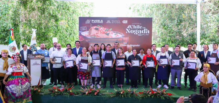 INICIO_DE_LA_TEMPORADA_DEL_CHILE_EN_NOGADA_07