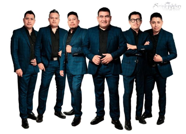 Grupo Soberano de Tierra Mixteca promociona “La movidita”, su nuevo sencillo.