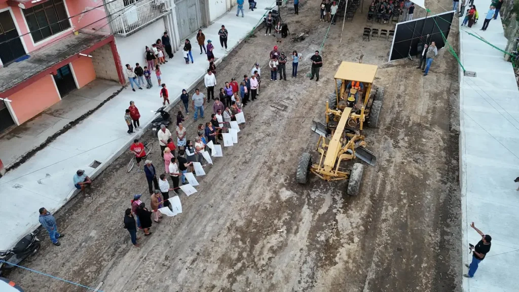 Incansable trabajo en Atlixco: Ariadna Ayala continúa arrancando obras