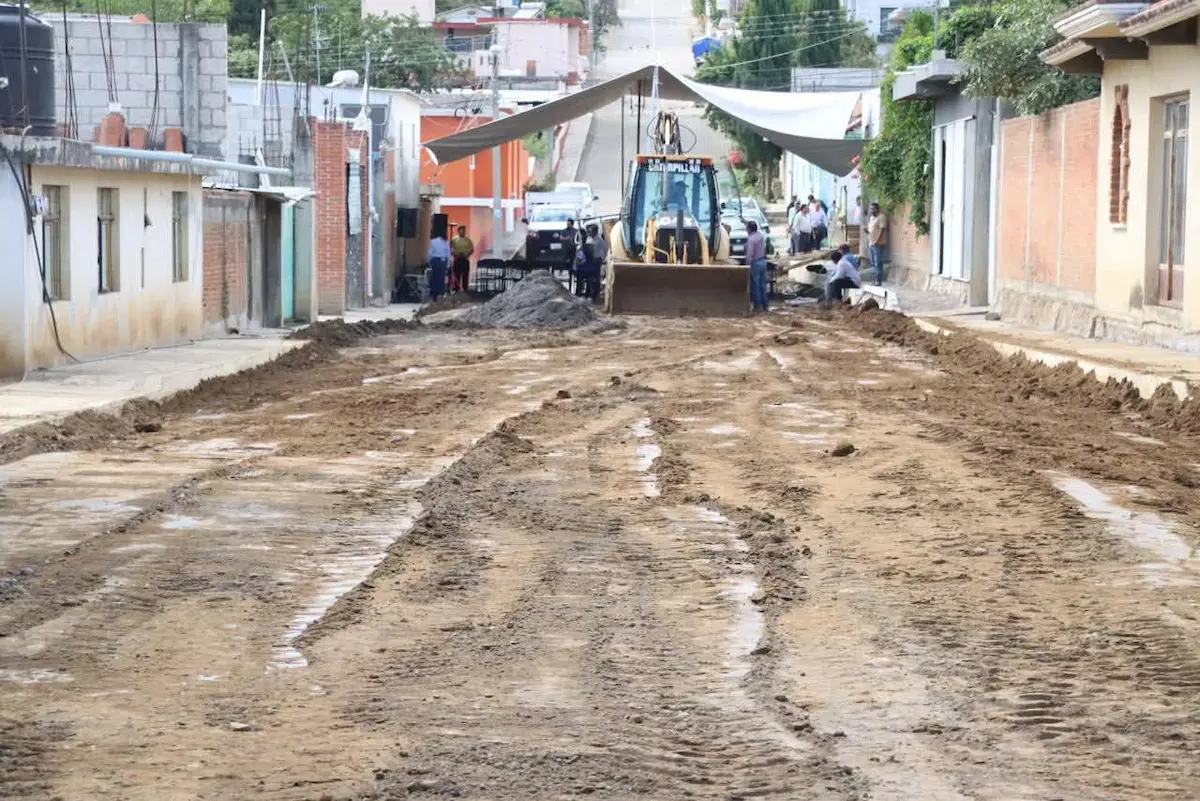 Justicia social en Atlixco: Ariadna Ayala arranca otra obra para beneficiar a familias