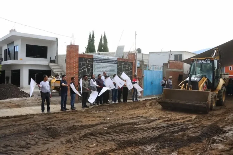 Justicia social en Atlixco: Ariadna Ayala arranca otra obra para beneficiar a familias
