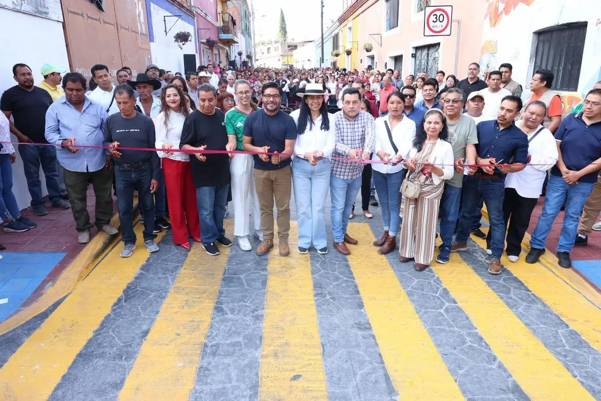 Obras que transforman Atlixco: Ariadna Ayala inaugura rehabilitación de calle en el corazón del municipio