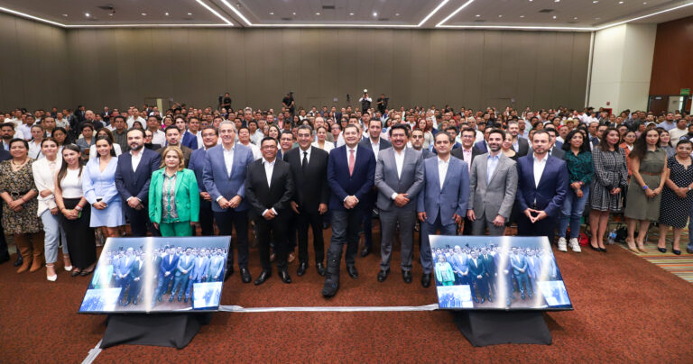Brinda gobierno de Puebla herramientas a ediles electos para servicio público transparente y eficiente