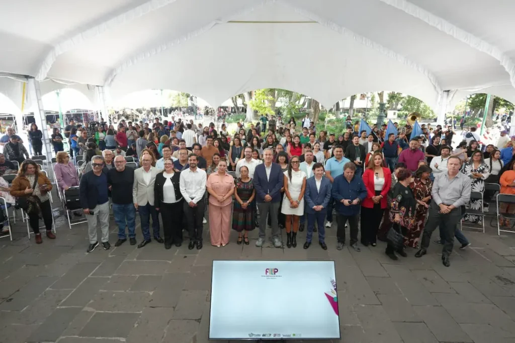 Posiciona Pepe Chedraui a Puebla capital como referente cultural con la segunda Feria Internacional del Libro