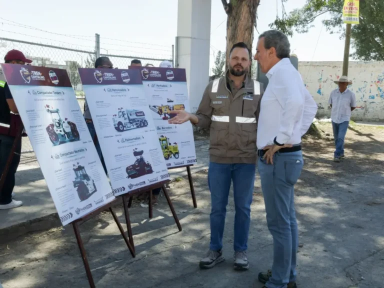 Supervisa Pepe Chedraui intervención del Tren Capitalino de Pavimentación en la colonia Vicente Guerrero