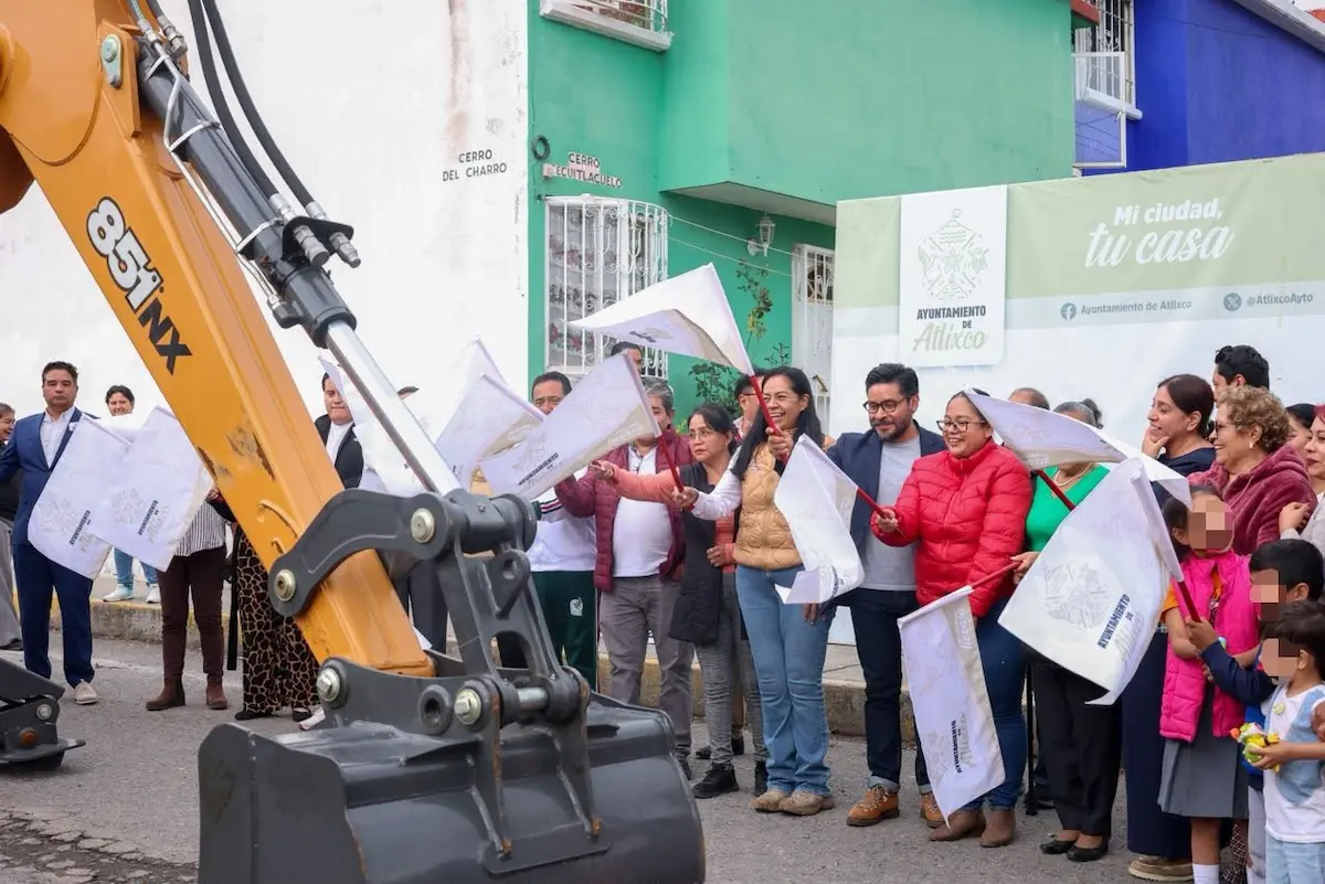 Trascendente día en Atlixco: Ariadna Ayala lleva el cabildo a las calles y cumple demanda histórica