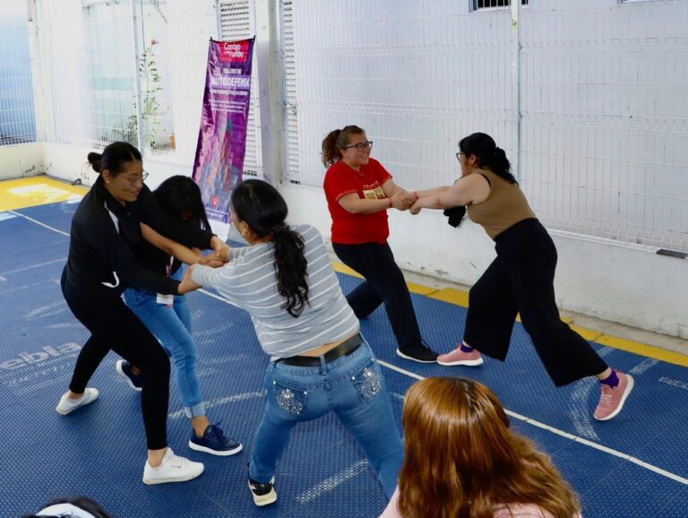 SMDIF PUEBLA CONTINÚA CAPACITANDO PARA PREVENIR LA VIOLENCIA EN CONTRA DE MUJERES