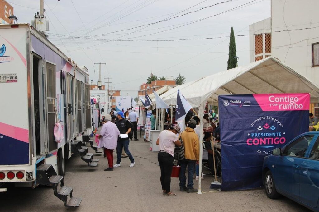 AYUNTAMIENTO DE PUEBLA LLEVA SERVICIOS A COLONIAS CON LAS JORNADAS CIUDADANAS