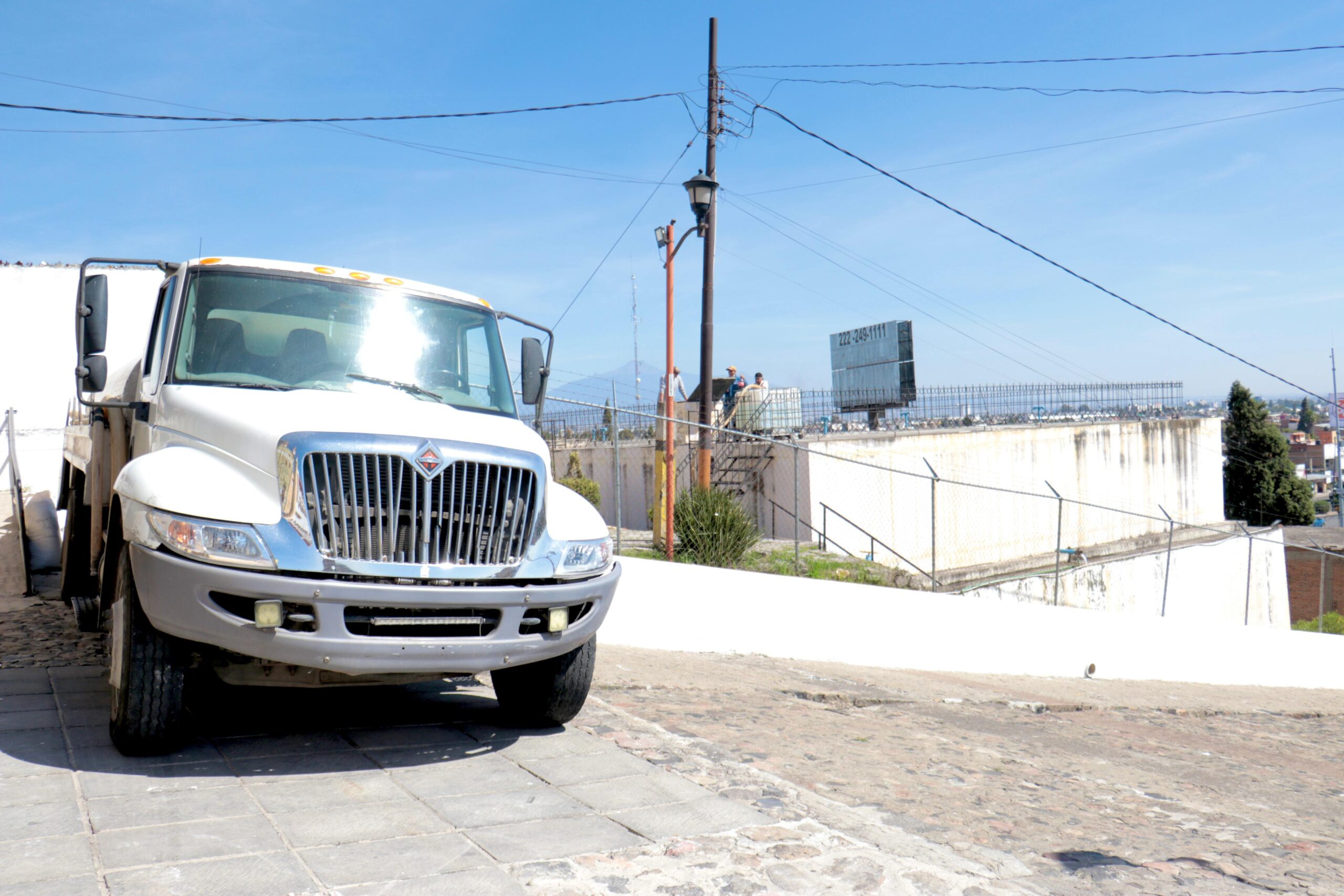 SOSAPACH lleva a cabo labores de limpieza y desinfección en tanques elevados