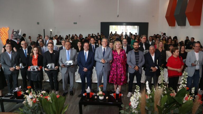 Reconoce Pepe Chedraui fortalecimiento de clúster universitario en el municipio