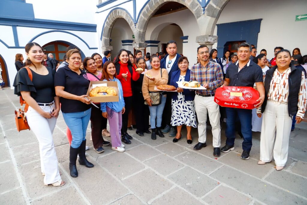 Presenta Gobierno de Cholula la Feria de la Rosca 2025