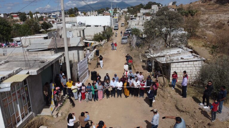 Severiano de la Rosa renueva drenaje y crea principal calle en San Diego Ecatepec, 1ª Sección en Chachapa Amozoc.
