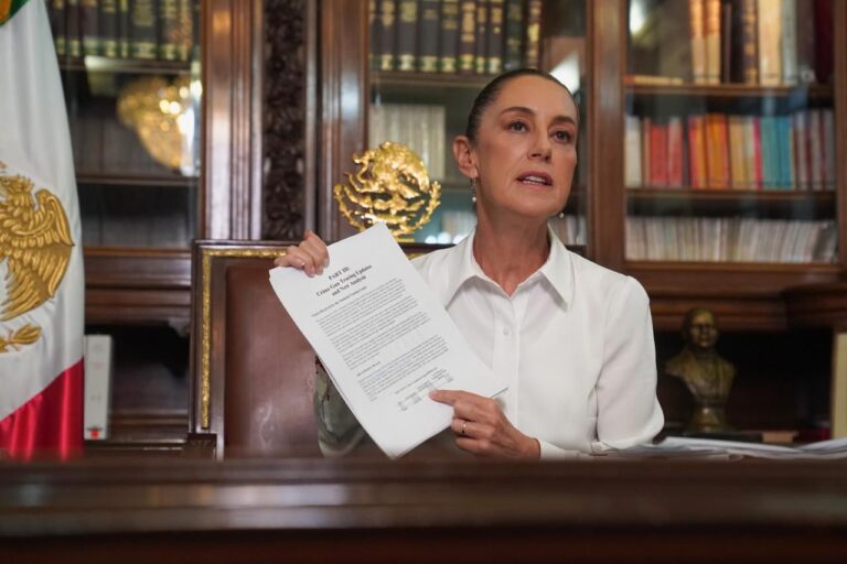 EL VECINO INCOMODO Y BRAVUCÓN DE MÉXICO