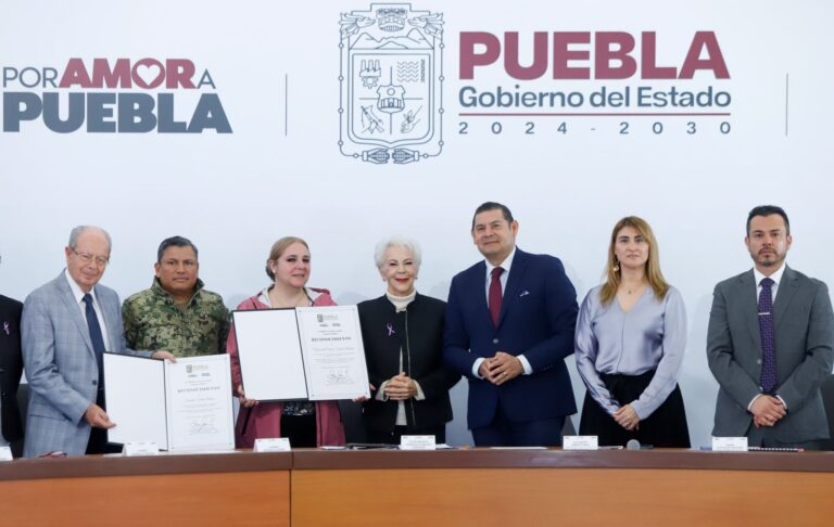 Con las Casas Carmen Serdán, la lucha revolucionaria será contra el feminicidio: Alejandro Armenta