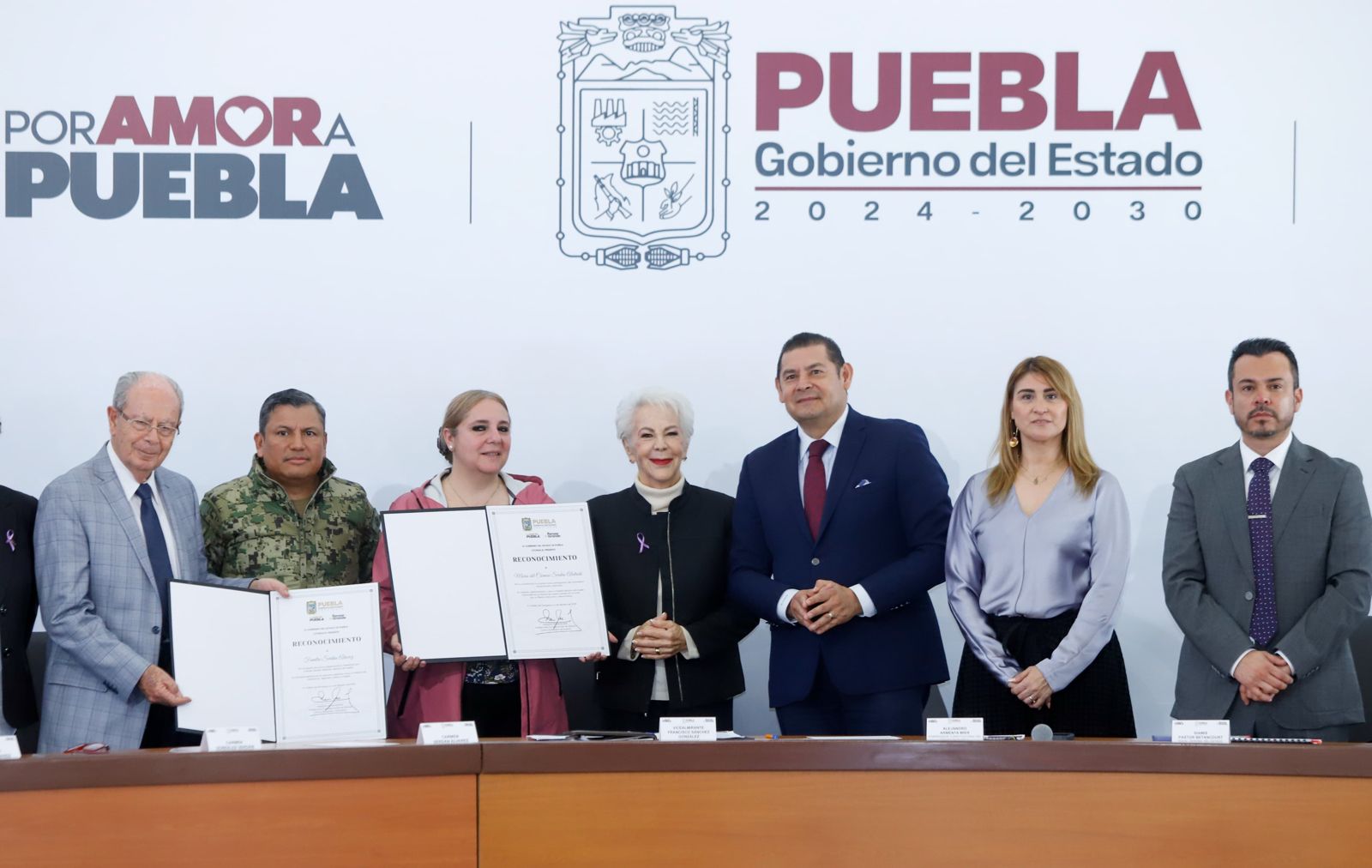 Con las Casas Carmen Serdán, la lucha revolucionaria será contra el feminicidio: Alejandro Armenta