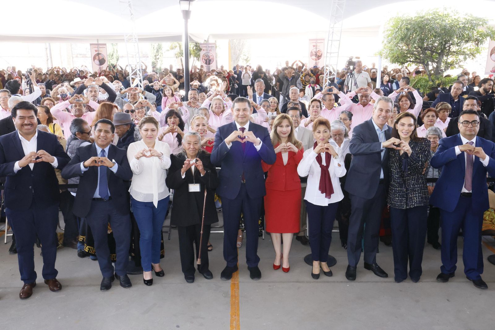 Resurge la Casa del ABUE en su 19 aniversario