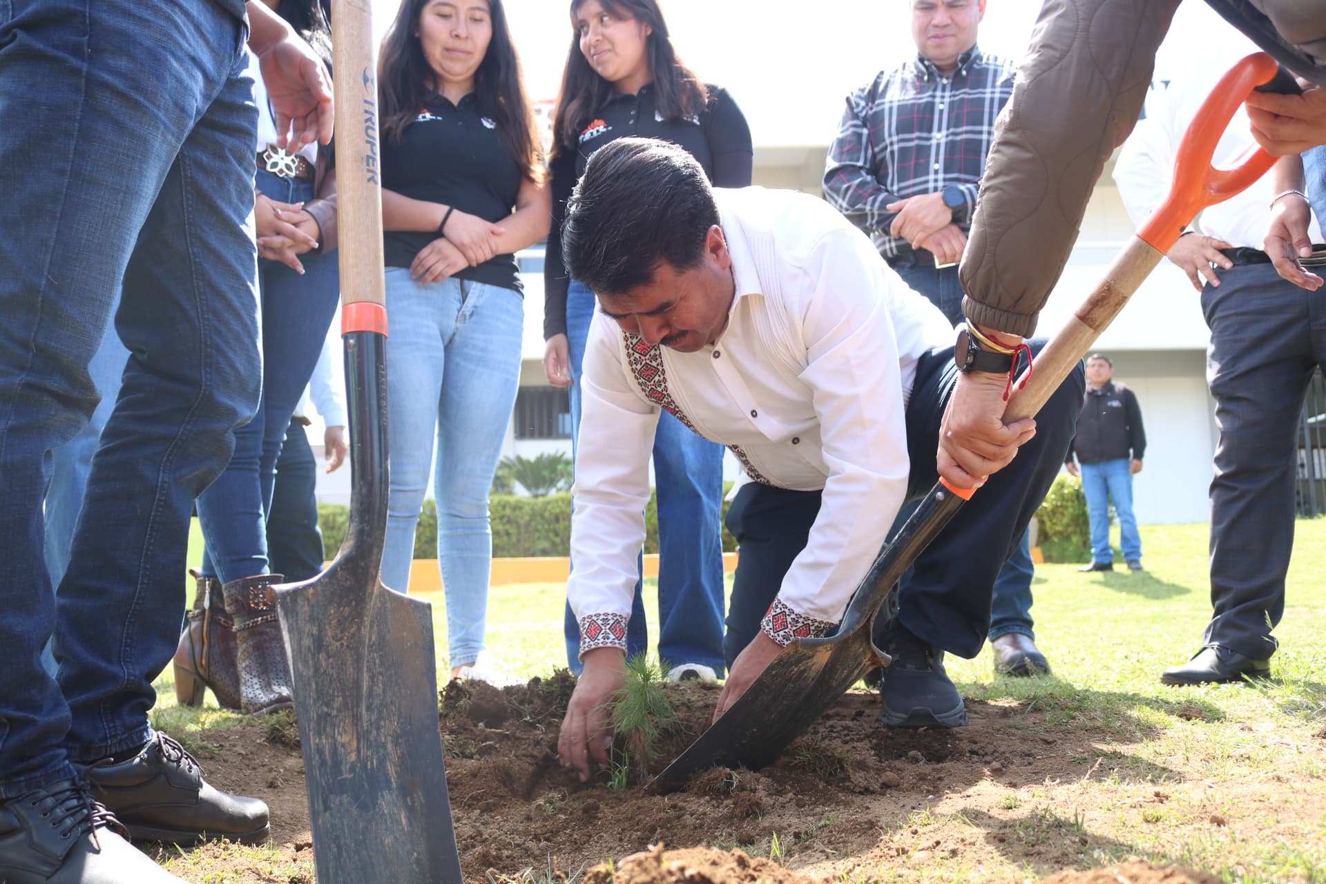 Firman convenio de colaboración Bienestar e Instituto Tecnológico Superior de Tlatlauquitepec