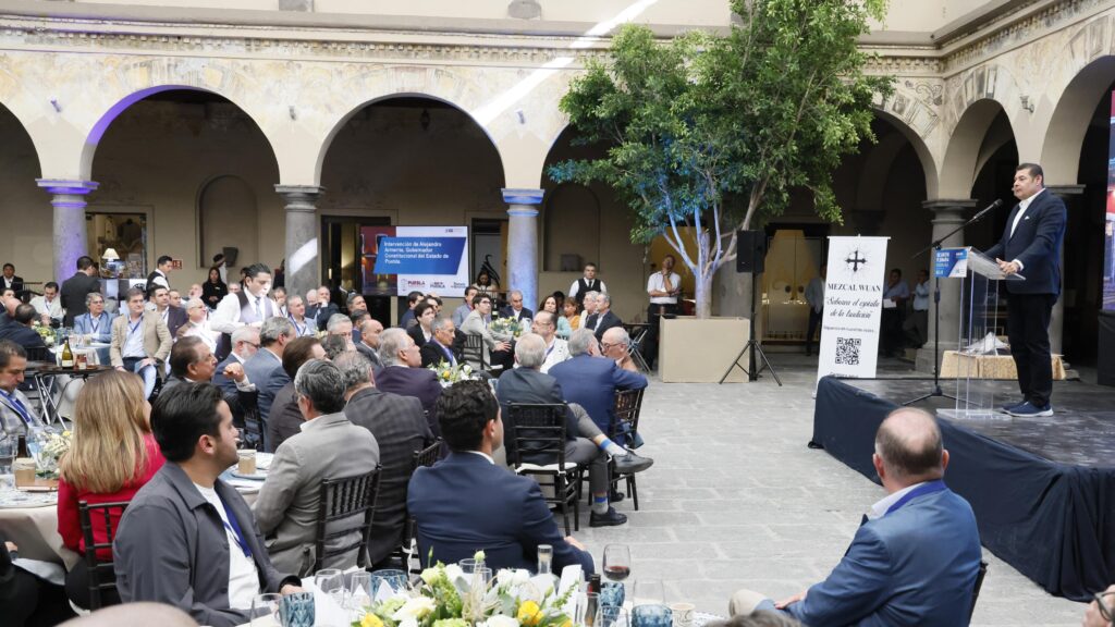 Garantizar seguridad a empresarios y desburocratizar procesos: Alejandro Armenta