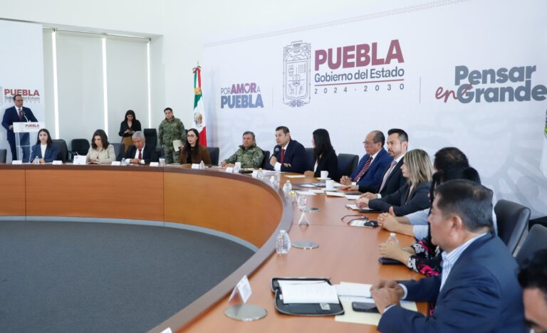 El gobierno de Puebla pone freno al influyentismo
