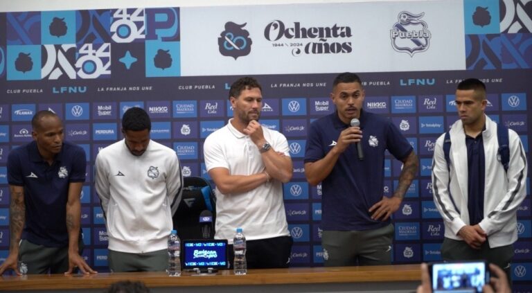 La base del Puebla se disculpa con la afición