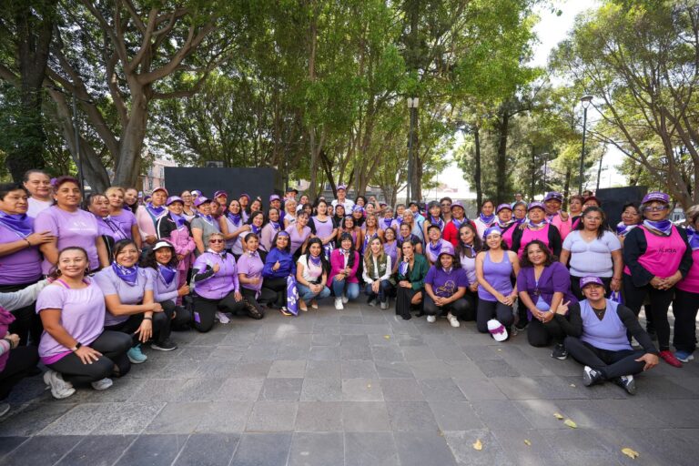 Lleva Gobierno de la Ciudad Jornada de Mujeres Imparables al Paseo Bravo
