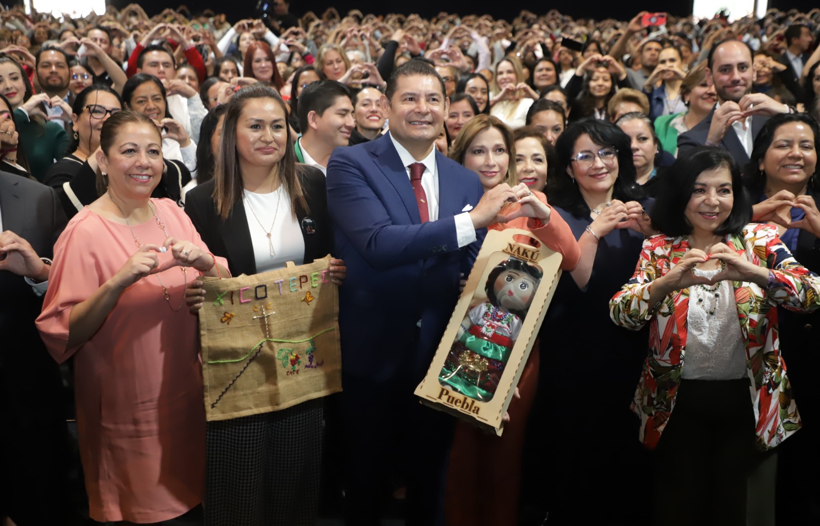 Banca de la Mujer un derecho humano para las poblanas