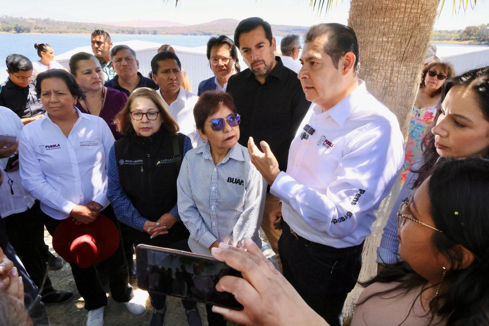 Fertipue: proyecto innovador que transformará el lirio del Lago de Valsequillo