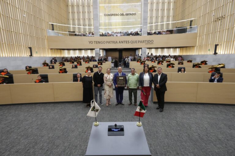 Reconocen en Congreso del Estado esfuerzo y dedicación de MarchingBands