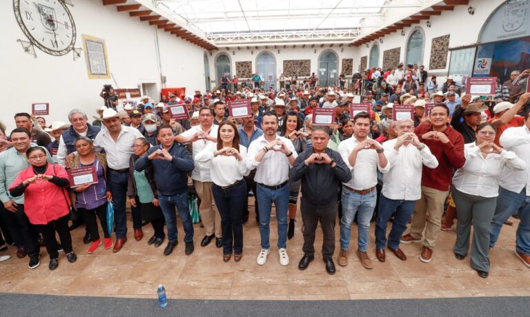 Con sensibilidad y justicia social, Gobierno apoya a productores afectados por heladas