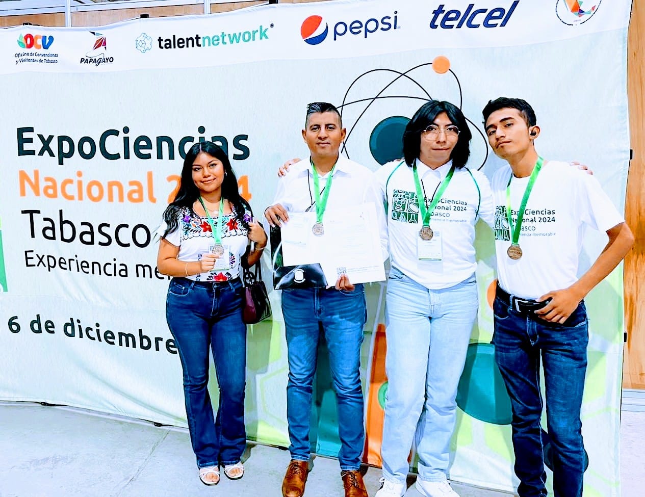 CECyTE Puebla destaca en Talent Land 2025 con proyectos de innovación educativa