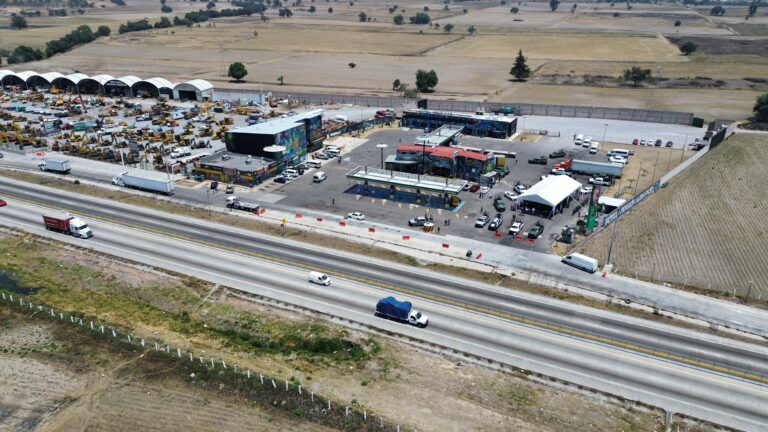 Operativo Coordinado para proteger a familias y transportistas en carreteras de Puebla