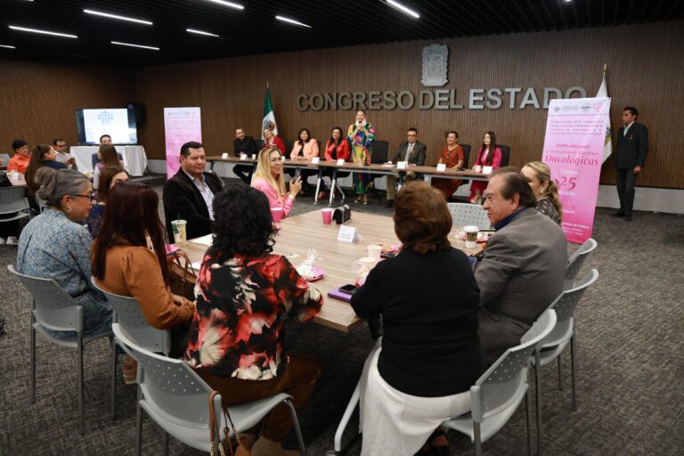 “Con sensibilidad y humanismo trabajamos por los y las poblanas”, asegura Laura Artemisa García