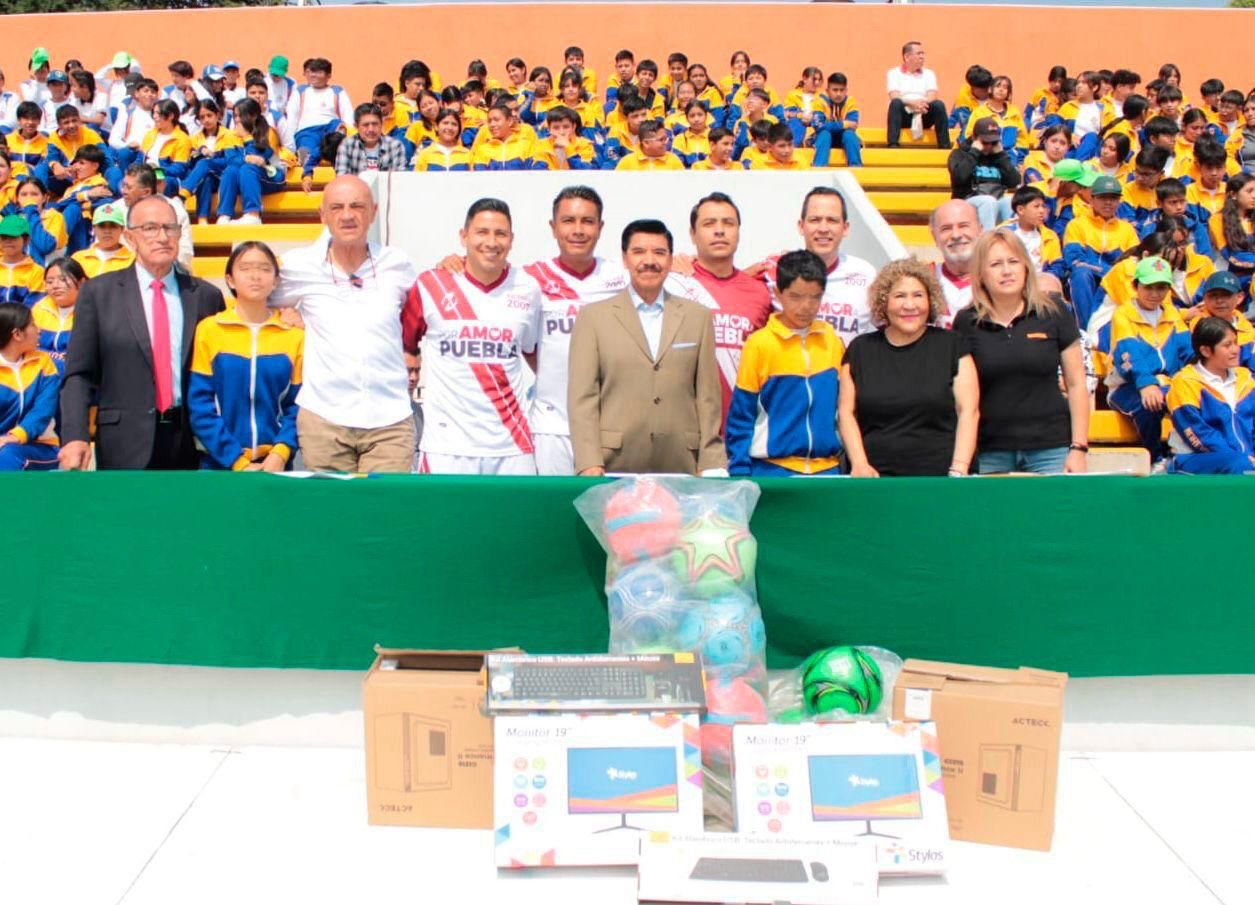 UDEP y Centros Escolares signan convenio para formación académica y deportiva de estudiantes