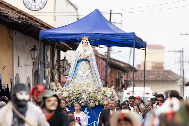 Zacatlán premiado por turismo religioso de la Virgen de la Asunción