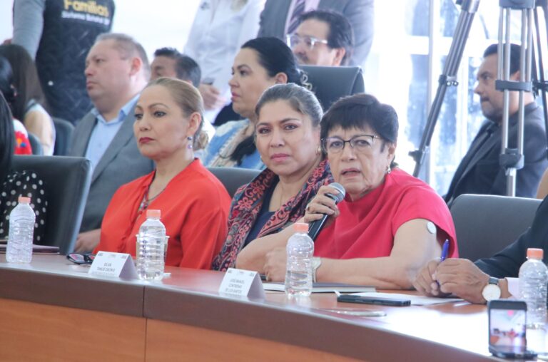 Puebla garantiza circulación a autos con placas foráneas