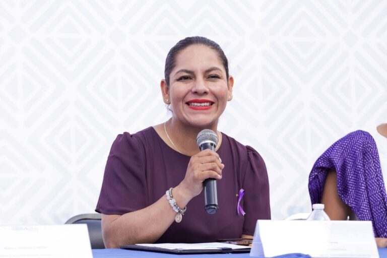 Mujeres Violeta San Andrés Cholula