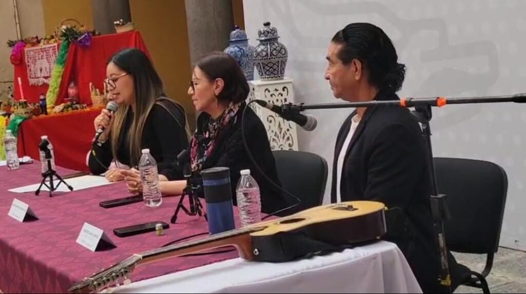 “Hombres Tierra Jóvenes Zapateadores”