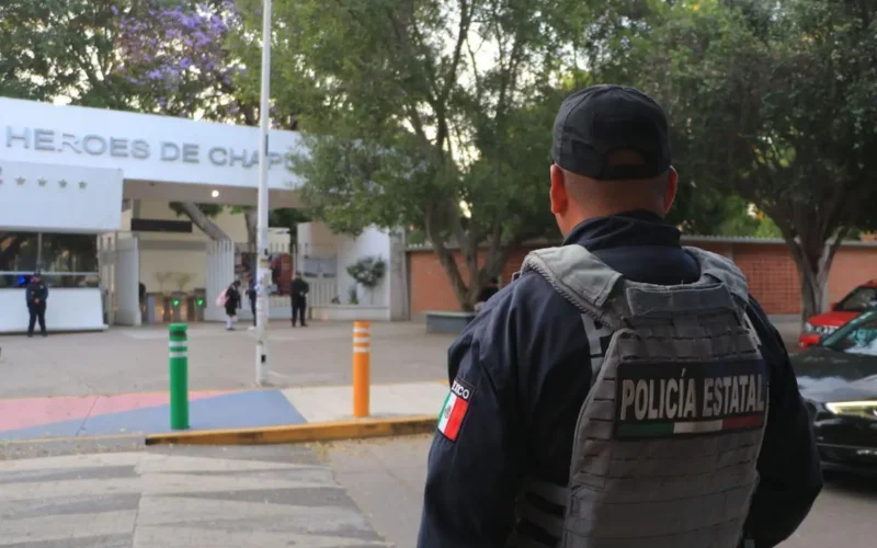 Regreso a clases en Puebla moviliza a más de mil policías en zonas escolares