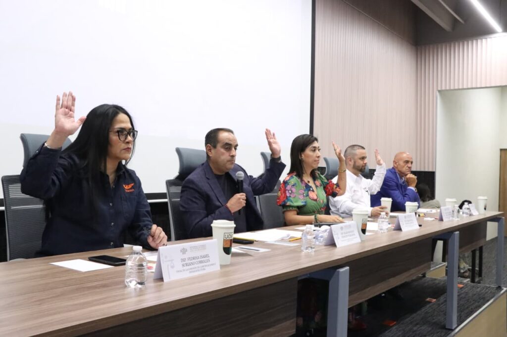Comisión del Congreso avala acuerdos para reforzar seguridad vial y rehabilitación de carreteras en Puebla