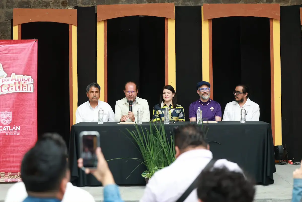 Zacatlán fortalece el acceso a la cultura con convenio para llevar cine a colonias y comunidades