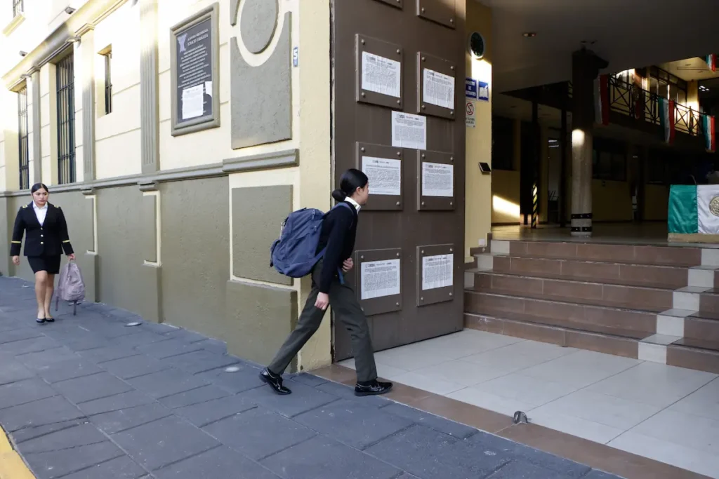 Academia Ignacio Zaragoza tiene 10 días para presentar alegatos ante la SEP