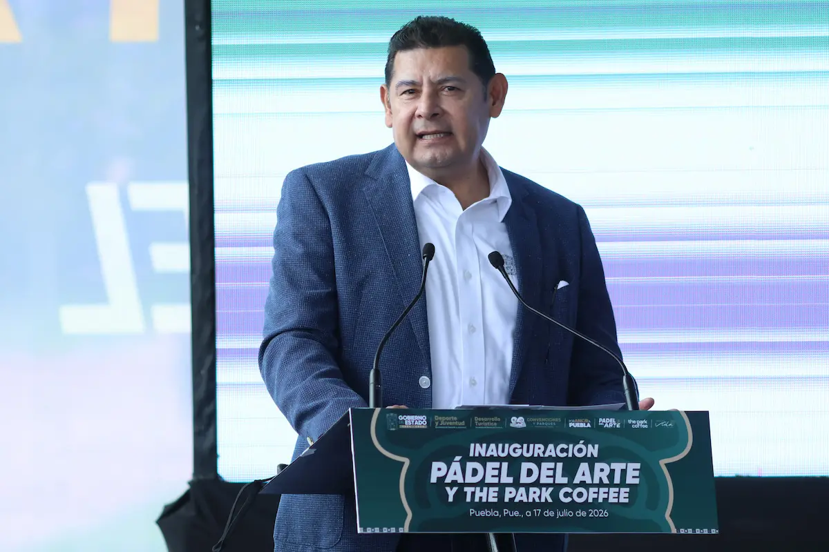 Armenta exige a funcionarios menos oficinas y más territorio