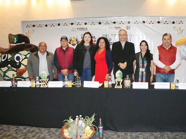 Presenta gobierno estatal tercera edición de “Expo Mezcal Orgullo Puebla”