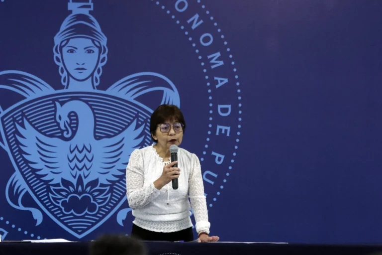 Rectora de la BUAP reafirma su compromiso para favorecer el diálogo ante el paro estudiantil