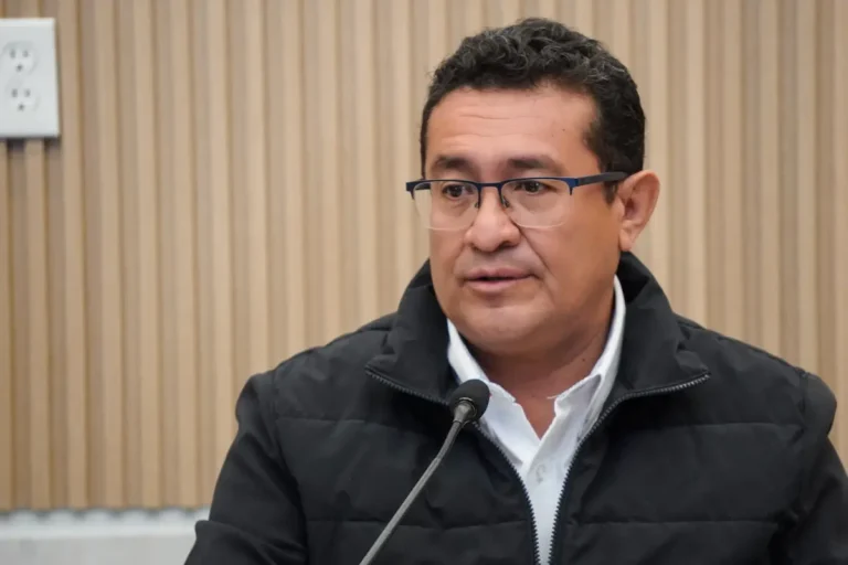 Pide Pável Gaspar orden y mesura a alcaldes municipales